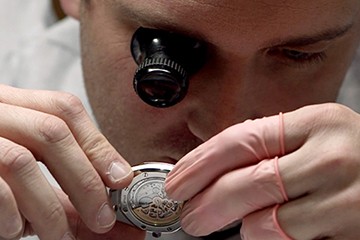 上海江诗丹顿更换电池走得慢